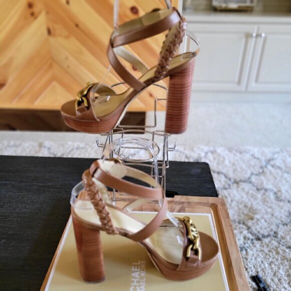 Michael Kors Women’s Sandals Kailey Platform Leather SZ 6.5M - Picture 4 of 8